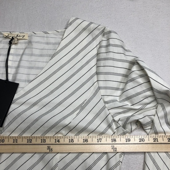 Jane & Delancey NWT New Women's Striped Top Blouse Size Medium - Picture 9 of 12